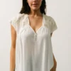 IL Boho Lindley Embroidery Top | Ivory