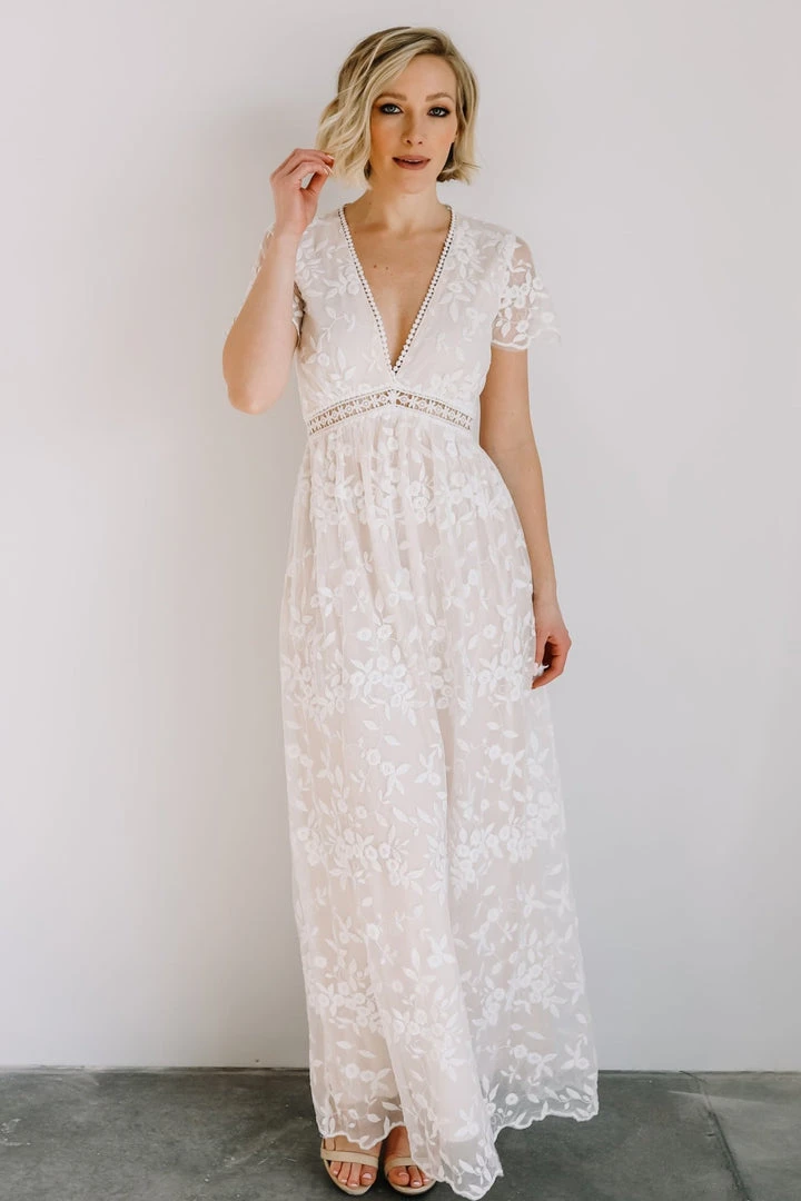 AK Ada Lace Maxi Dress | Off White Dresses 8 AK Ada Lace Maxi Dress | Off White Dresses