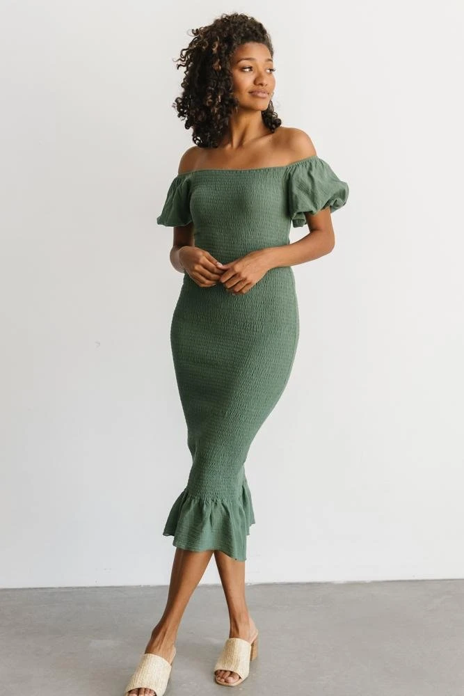 RR Dresses Alana Smocked Midi Dress | Green 5 RR Dresses Alana Smocked Midi Dress | Green