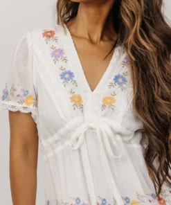 POL Dresses Alexis Embroidered Baby Doll Dress | Off White Multi
