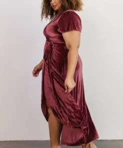 BB Custom Andi Ribbed Velvet Wrap Dress | Dark Rose