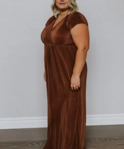 BB Custom Dresses Athena Pleated Maxi Dress | Bronze