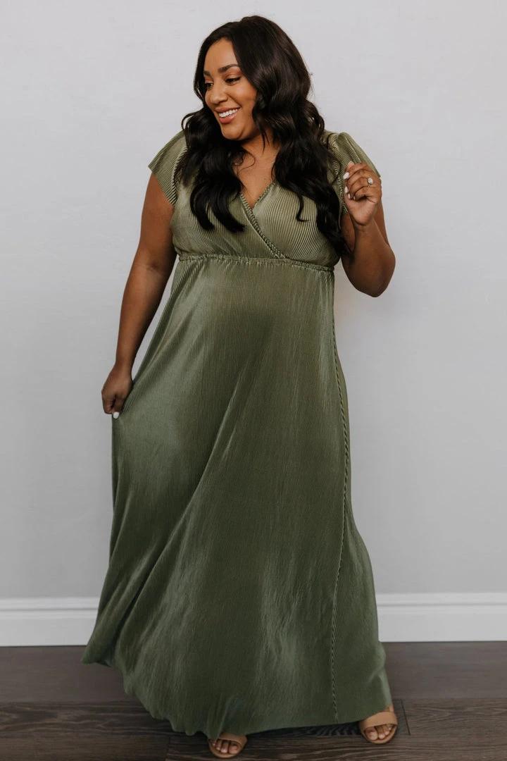 BB Custom Dresses Athena Pleated Maxi Dress | Sage 11 BB Custom Dresses Athena Pleated Maxi Dress | Sage