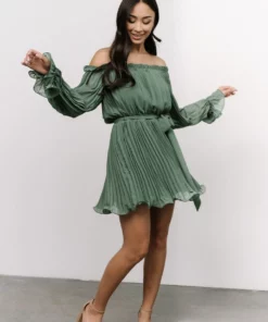 FT Aubrey Off Shoulder Pleated Mini Dress | Green 17 FT Aubrey Off Shoulder Pleated Mini Dress | Green