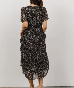HAY Belfast Pleated Midi Dress | Black Floral Dresses 11 HAY Belfast Pleated Midi Dress | Black Floral Dresses