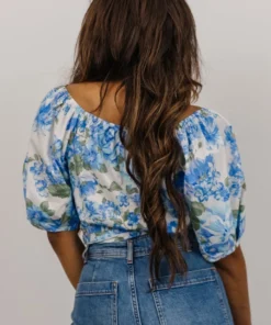 SL Tops Benz Crop Top | White + Blue Floral