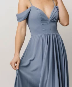 Soi Dresses Bianca Lace Maxi Dress | Dusty Blue