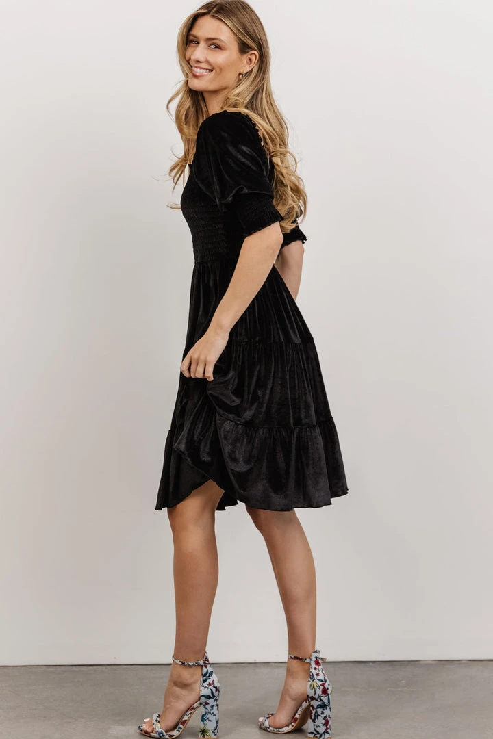 BB Custom Bliss Smocked Velvet Short Dress | Black 4 BB Custom Bliss Smocked Velvet Short Dress | Black