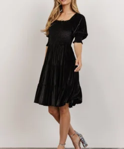 BB Custom Bliss Smocked Velvet Short Dress | Black 11 BB Custom Bliss Smocked Velvet Short Dress | Black