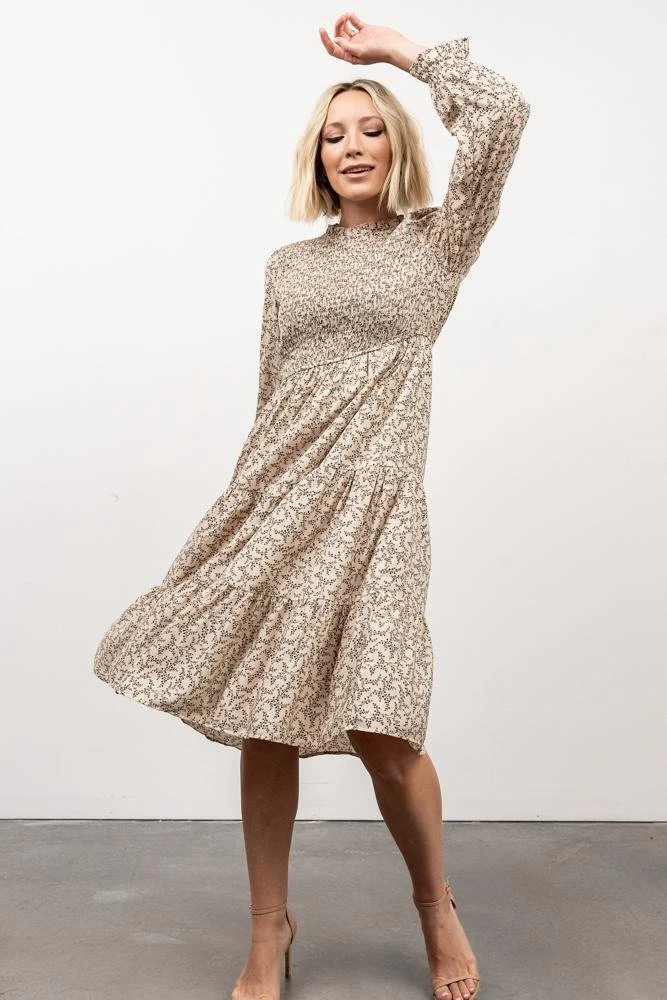 HAY Dresses Cambri Smocked Midi Dress | Beige Floral 4 HAY Dresses Cambri Smocked Midi Dress | Beige Floral