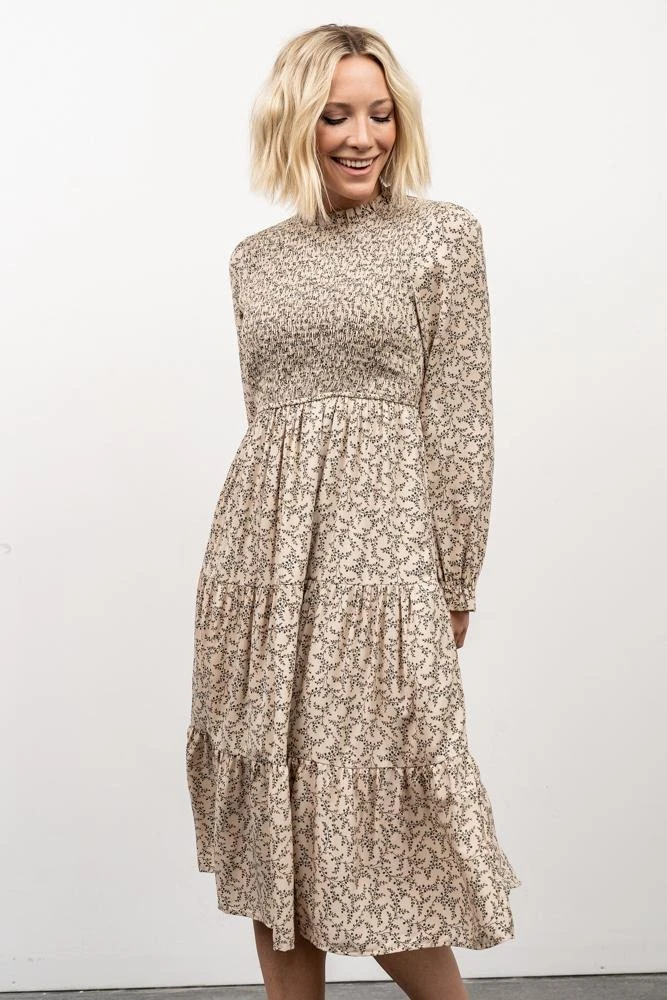 HAY Dresses Cambri Smocked Midi Dress | Beige Floral 10 HAY Dresses Cambri Smocked Midi Dress | Beige Floral