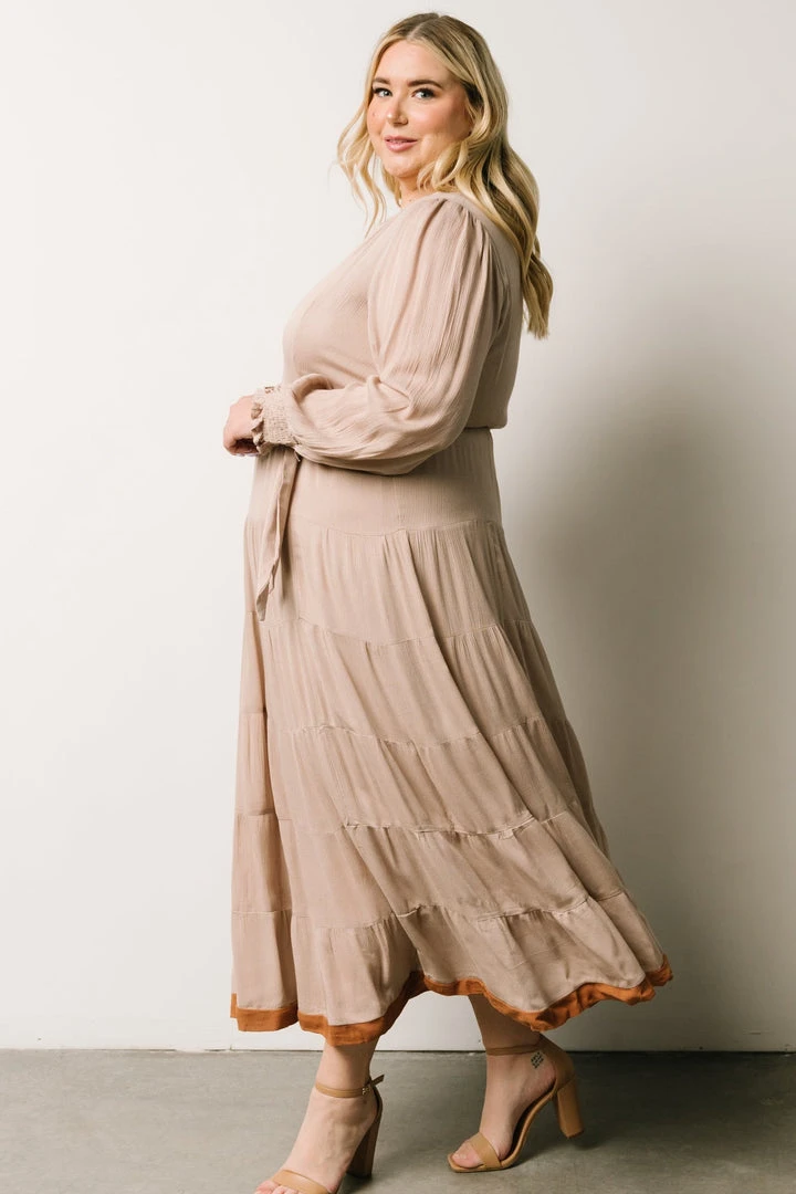 IL Dresses Colbie Tiered Maxi Dress | Taupe 4 IL Dresses Colbie Tiered Maxi Dress | Taupe