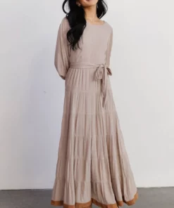IL Dresses Colbie Tiered Maxi Dress | Taupe 20 IL Dresses Colbie Tiered Maxi Dress | Taupe