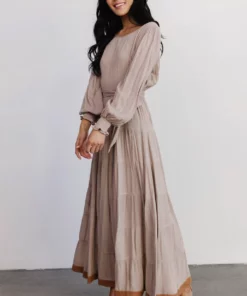 IL Dresses Colbie Tiered Maxi Dress | Taupe 23 IL Dresses Colbie Tiered Maxi Dress | Taupe