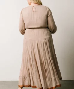 IL Dresses Colbie Tiered Maxi Dress | Taupe 26 IL Dresses Colbie Tiered Maxi Dress | Taupe