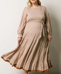 IL Dresses Colbie Tiered Maxi Dress | Taupe 21 IL Dresses Colbie Tiered Maxi Dress | Taupe