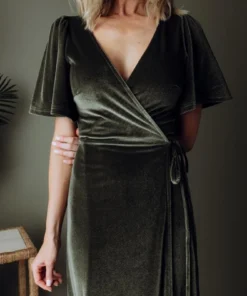 Baltic Born Fabric Swatch - Meghan Velvet | Olive