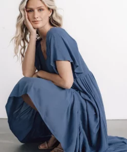 IL Felicity Smocked Dress | Blue 10 IL Felicity Smocked Dress | Blue