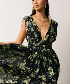 DD Flynn V-Neck Maxi Dress | Navy Floral Dresses 11 DD Flynn V-Neck Maxi Dress | Navy Floral Dresses