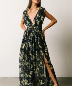 DD Flynn V-Neck Maxi Dress | Navy Floral Dresses 16 DD Flynn V-Neck Maxi Dress | Navy Floral Dresses