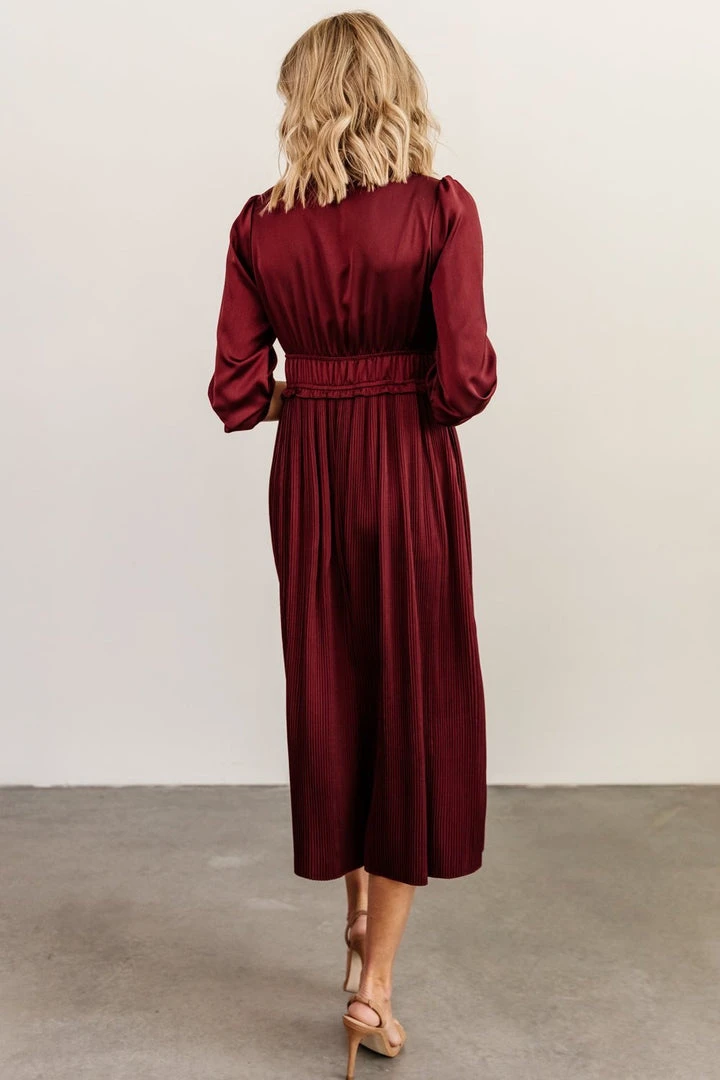 POL Dresses Gabriella Satin Midi Dress | Merlot 3 POL Dresses Gabriella Satin Midi Dress | Merlot