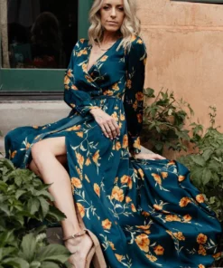BB Custom Dresses Jenna Maxi Dress | Dark Blue Floral