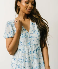 Maxi Dresses Karina Tiered Maxi Dress | Blue Paisley 16 Maxi Dresses Karina Tiered Maxi Dress | Blue Paisley