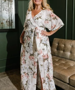 BB Custom Kia Kimono Maxi Dress | White Floral