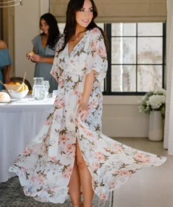 BB Custom Kia Kimono Maxi Dress | White Floral