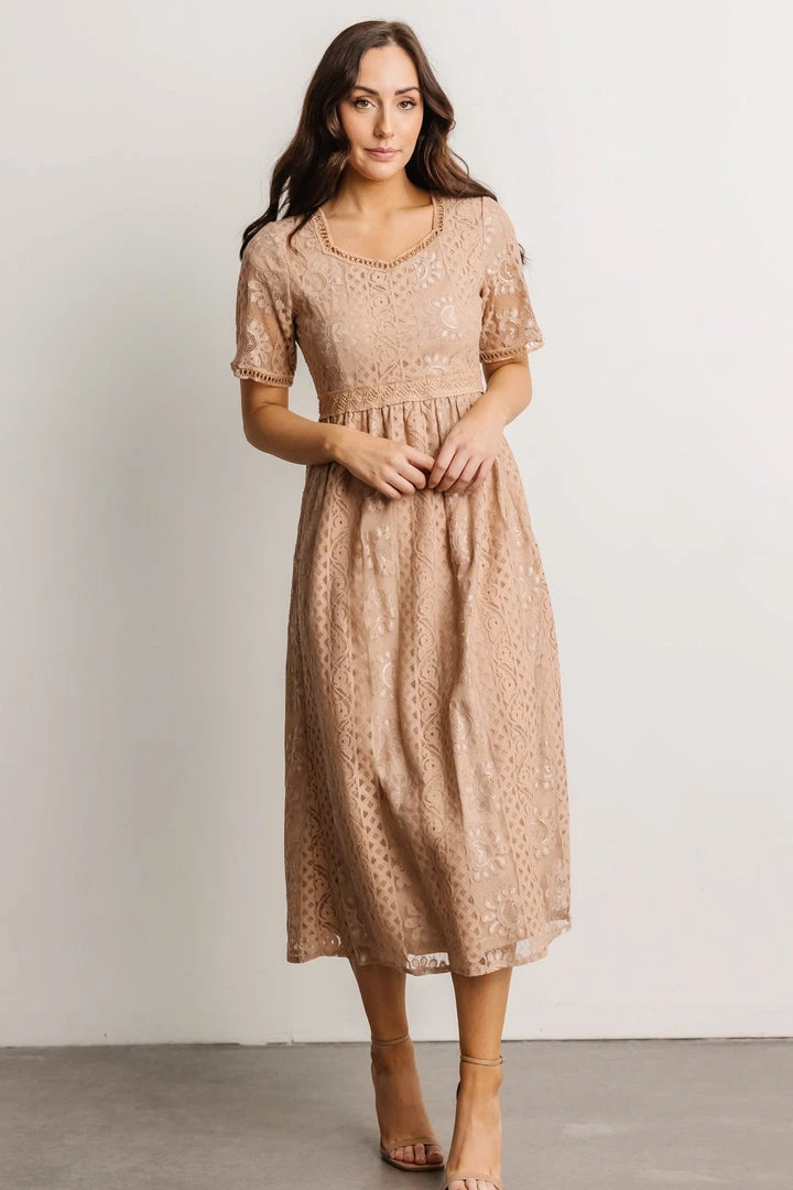 POL Dresses Kody Lace Dress | Sand 2 POL Dresses Kody Lace Dress | Sand