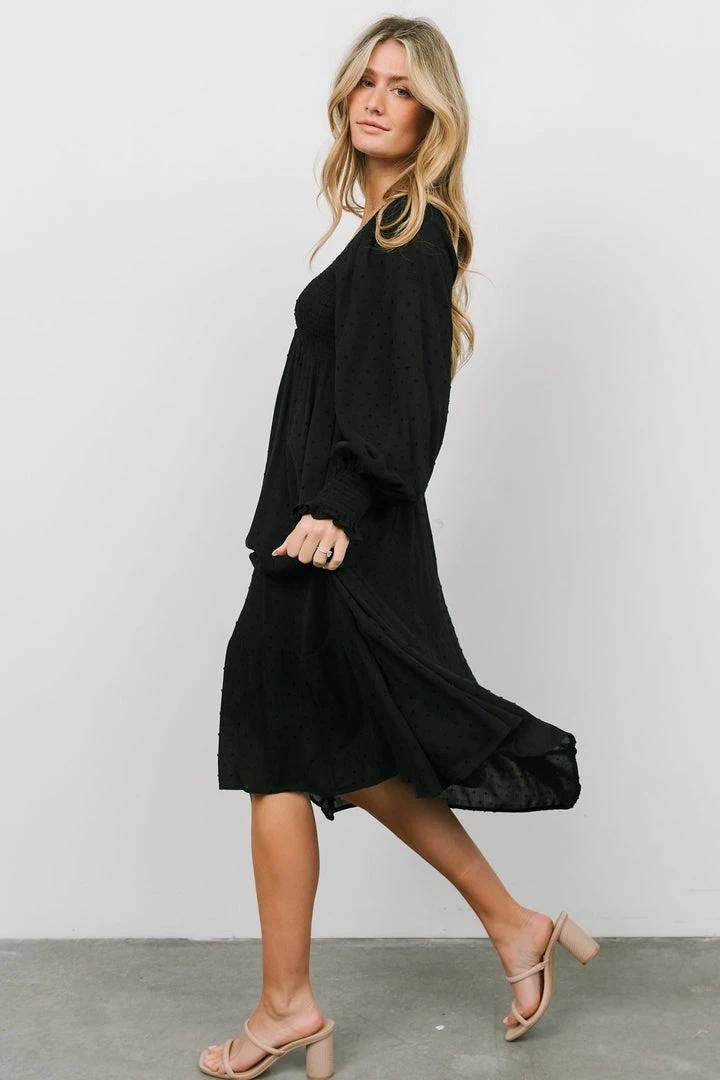 IL Lainey Smocked Dotted Midi Dress | Black 3 IL Lainey Smocked Dotted Midi Dress | Black