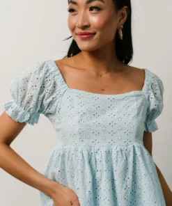 IL Tops Lauren Eyelet Babydoll Top | Powder Blue
