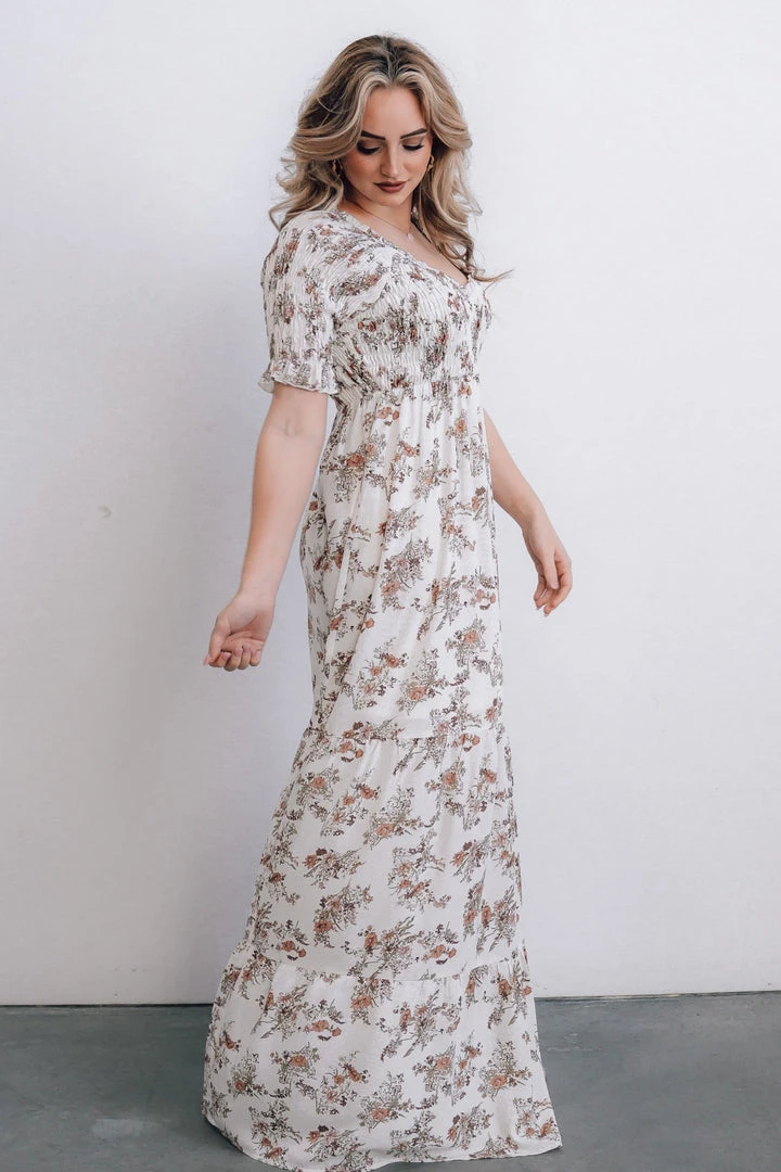 POL Lotta Smocked Maxi Dress | White Floral Dresses 7 POL Lotta Smocked Maxi Dress | White Floral Dresses