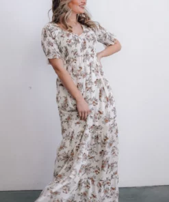 POL Lotta Smocked Maxi Dress | White Floral Dresses 15 POL Lotta Smocked Maxi Dress | White Floral Dresses