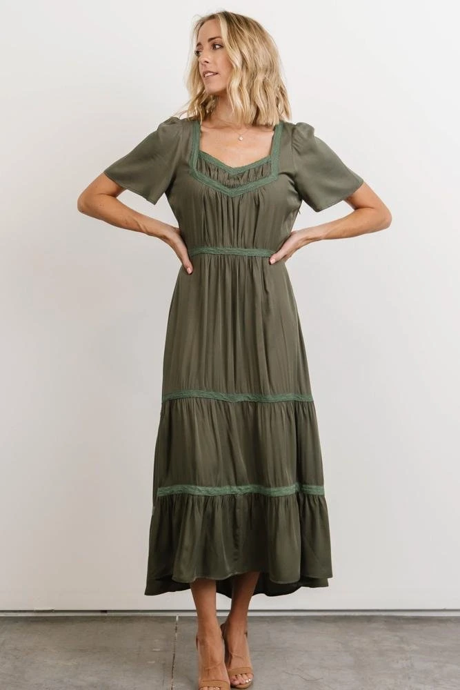 POL Lumi Tiered Maxi Dress | Dusty Green Dresses 7 POL Lumi Tiered Maxi Dress | Dusty Green Dresses
