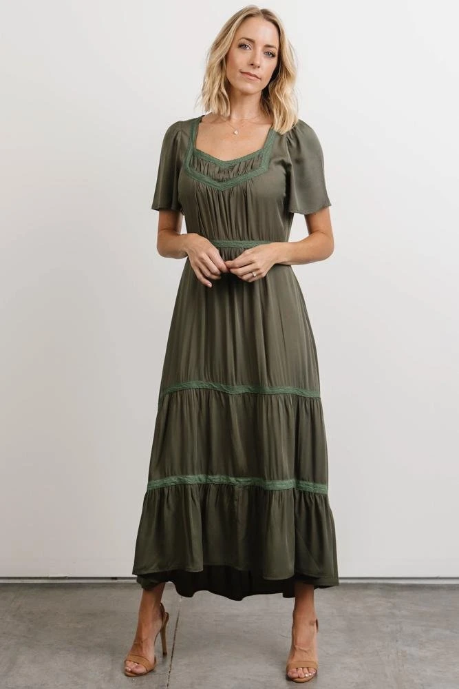 POL Lumi Tiered Maxi Dress | Dusty Green Dresses 8 POL Lumi Tiered Maxi Dress | Dusty Green Dresses
