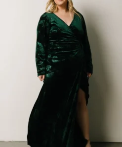BB Custom Maxi Dresses Matthews Embossed Velvet Maxi Dress | Emerald 17 BB Custom Maxi Dresses Matthews Embossed Velvet Maxi Dress | Emerald
