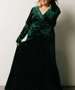 BB Custom Maxi Dresses Matthews Embossed Velvet Maxi Dress | Emerald 18 BB Custom Maxi Dresses Matthews Embossed Velvet Maxi Dress | Emerald