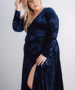 BB Custom Dresses Matthews Embossed Velvet Maxi Dress | Navy