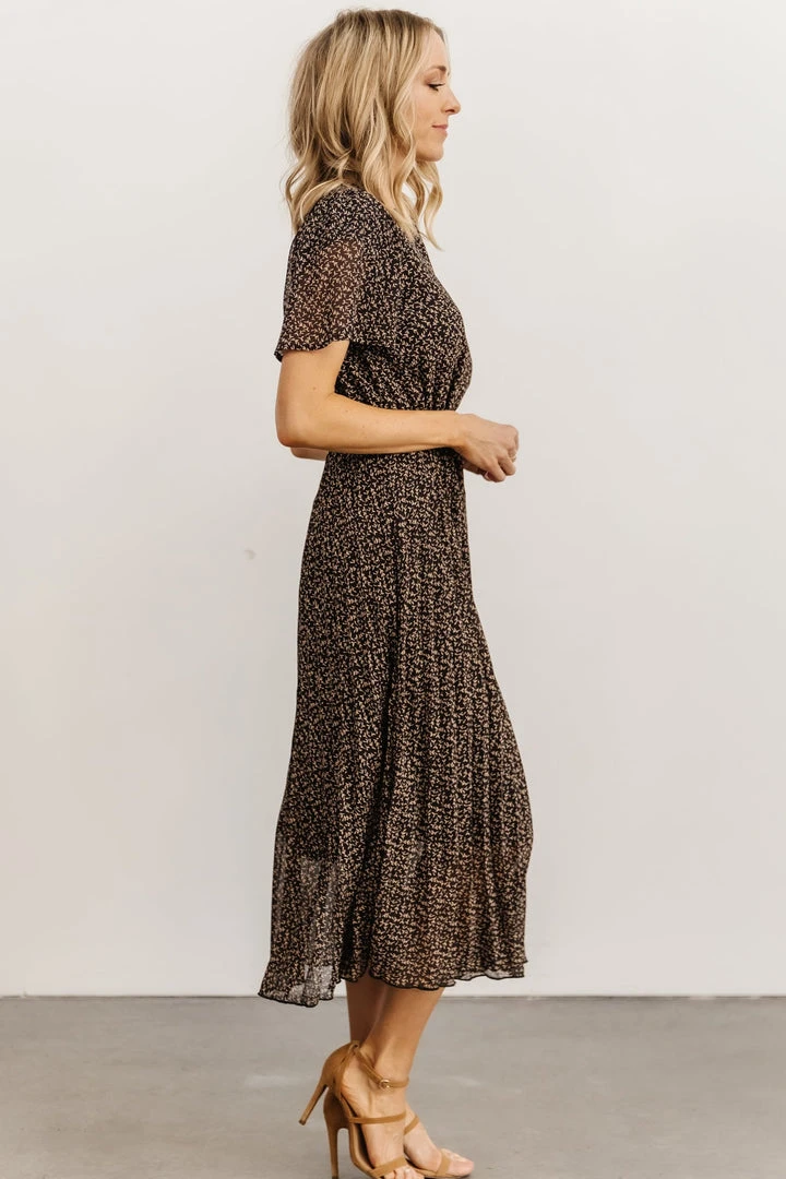 POL Prim Pleated Dress | Black Print Dresses 3 POL Prim Pleated Dress | Black Print Dresses