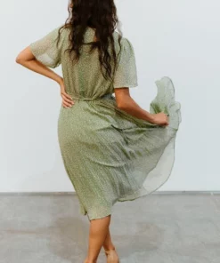 POL Dresses Prim Pleated Dress | Olive Print 11 POL Dresses Prim Pleated Dress | Olive Print