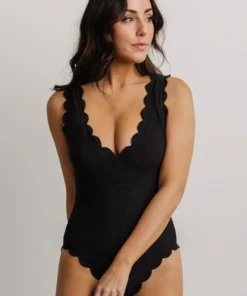 BJB Roatán Scalloped One Piece | Black Swim