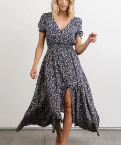 HAY Dresses Robyn Maxi Dress | Navy Floral 13 HAY Dresses Robyn Maxi Dress | Navy Floral