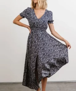 HAY Dresses Robyn Maxi Dress | Navy Floral 20 HAY Dresses Robyn Maxi Dress | Navy Floral