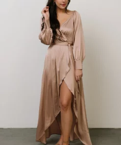 DD Rogue Tulip High Low Dress | Champagne