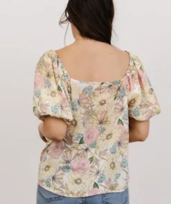 FT Tops Sandra Sweetheart Top | Pastel Floral