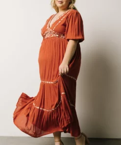 IL Santa Fe Embroidered Dress | Rust