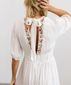 IL Santa Fe Embroidered Dress | White Dresses 18 IL Santa Fe Embroidered Dress | White Dresses