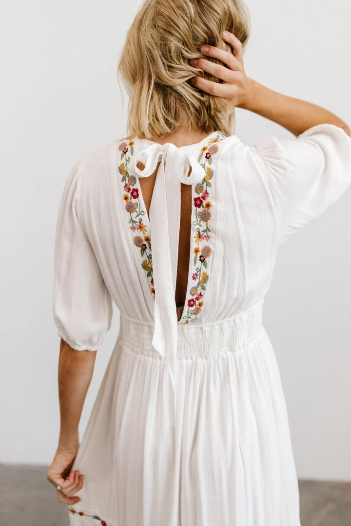 IL Santa Fe Embroidered Dress | White Dresses 7 IL Santa Fe Embroidered Dress | White Dresses