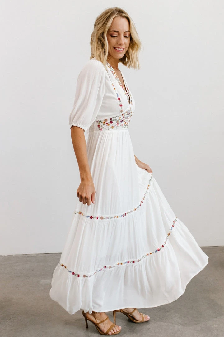 IL Santa Fe Embroidered Dress | White Dresses 10 IL Santa Fe Embroidered Dress | White Dresses